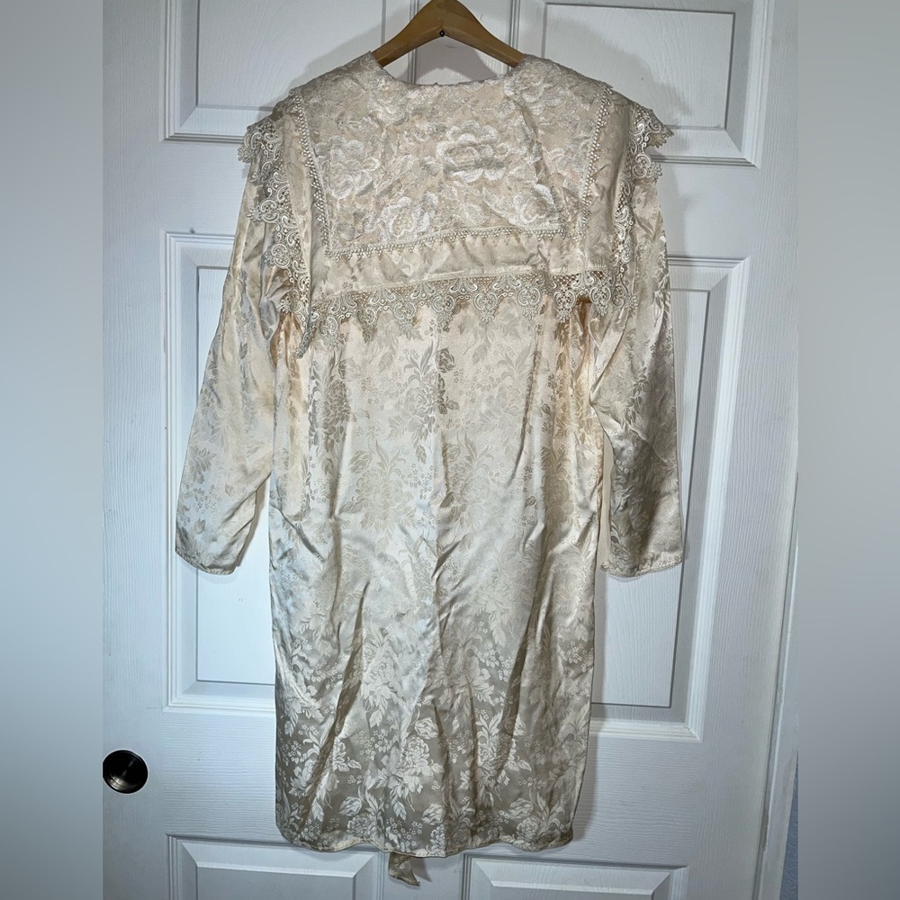 VTG Jessica McClintock Cream 100% Silk Dress - Picture 2 of 9